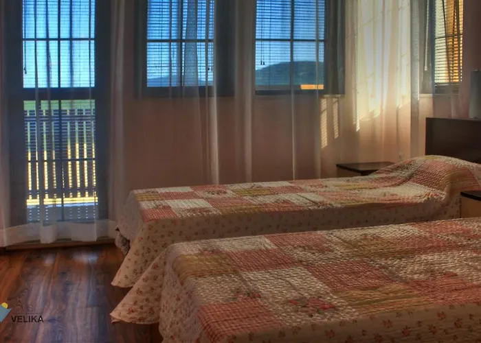 Vis Bed and breakfast 3*